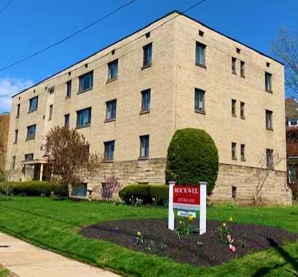 819 College Ave